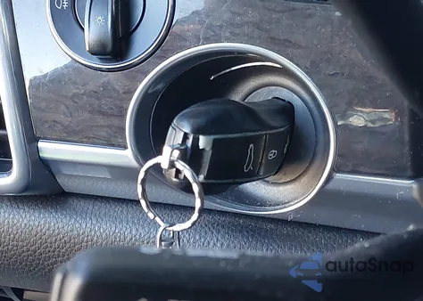 2012 Porsche Panamera 4S from USA, damaged, VIN WP0AB2A77CL062200